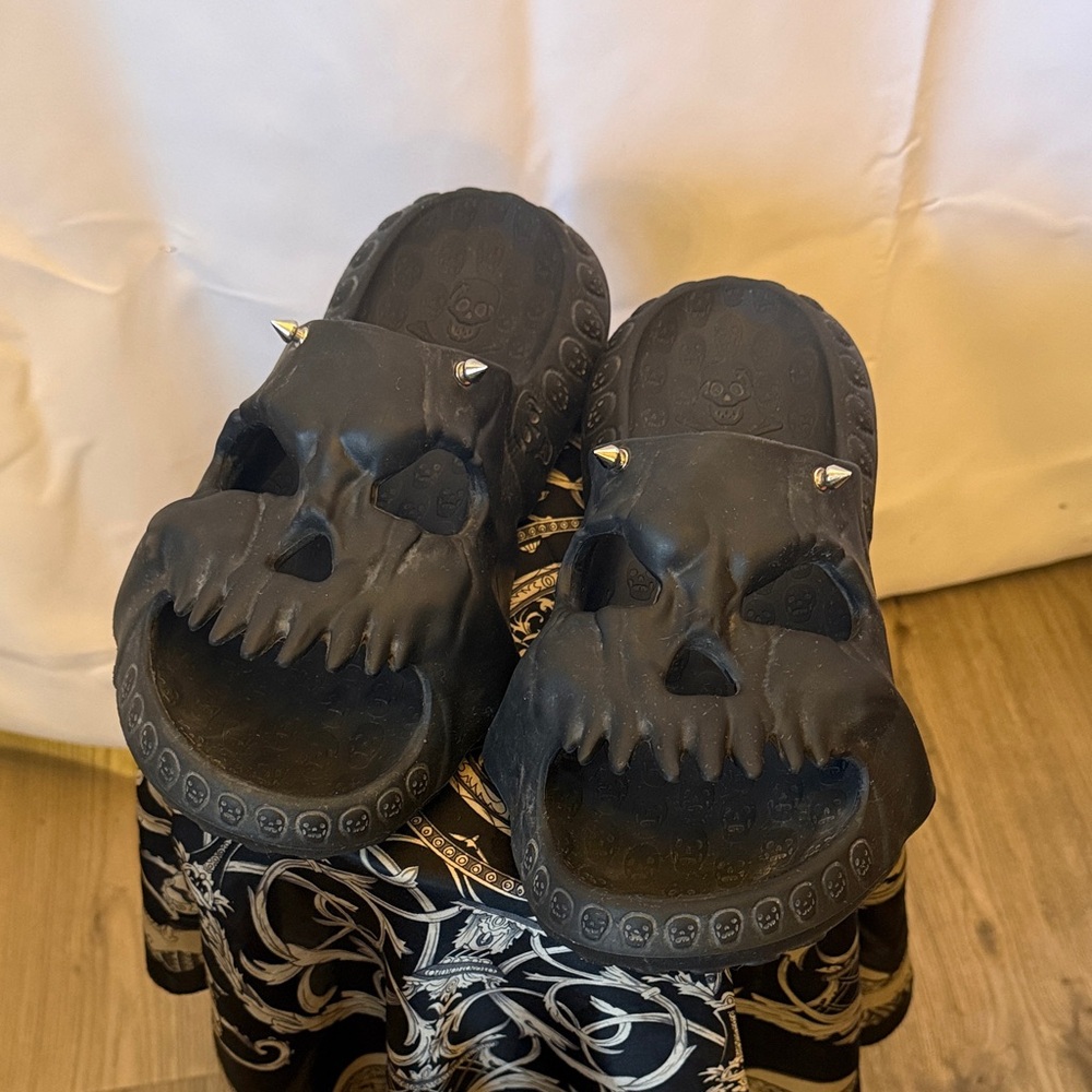 Black Skull Slide Sandals with Silver Stud Accents